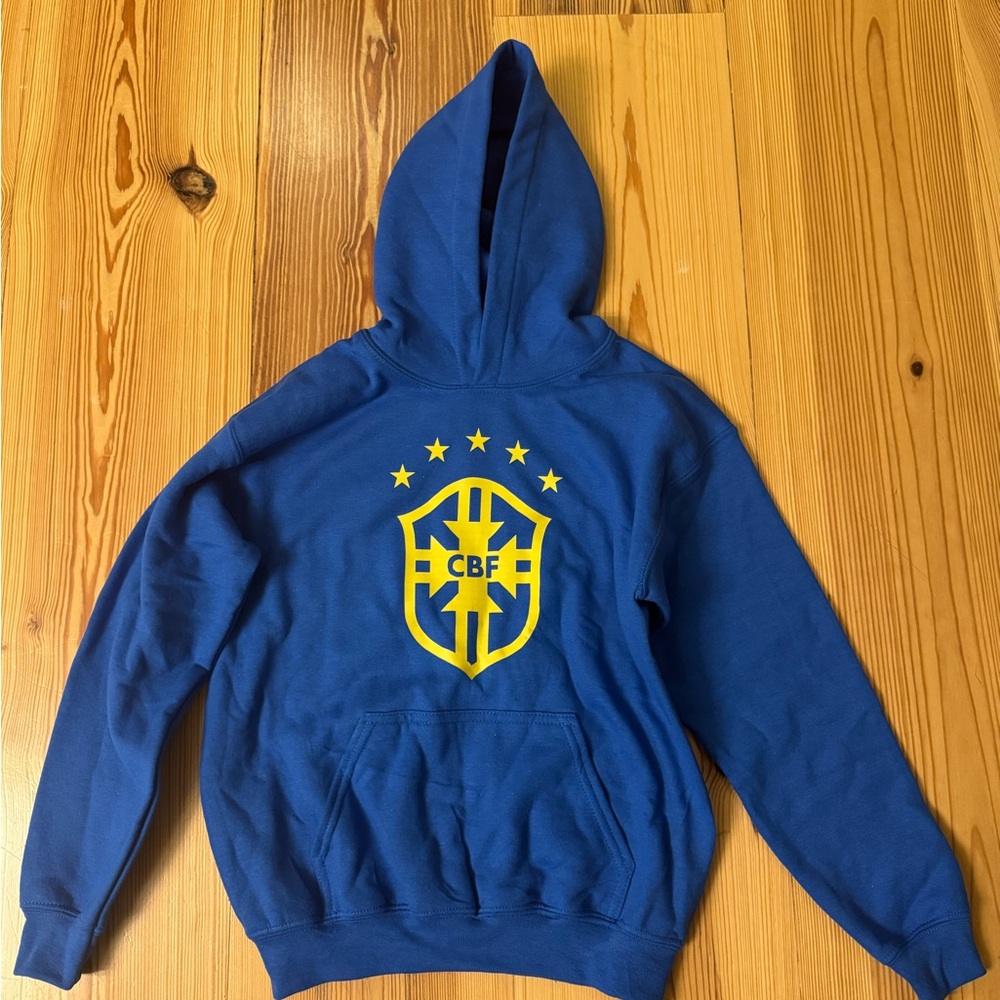 Neymar NEW NEVER WORN Soccer Hoodie Youth Size M